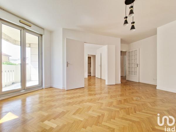 Appartement 4 pièces de 76 m² à Saint-Mandé (94160)