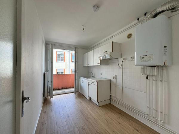 lot de 2 appartements F1 let F2 à Clermont Ferrand, les Carmes