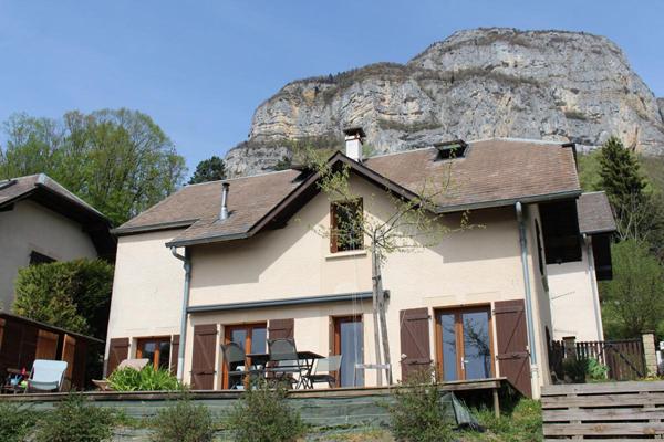 Maison Saint-Jean-d'Arvey 5 pièces 102 m2