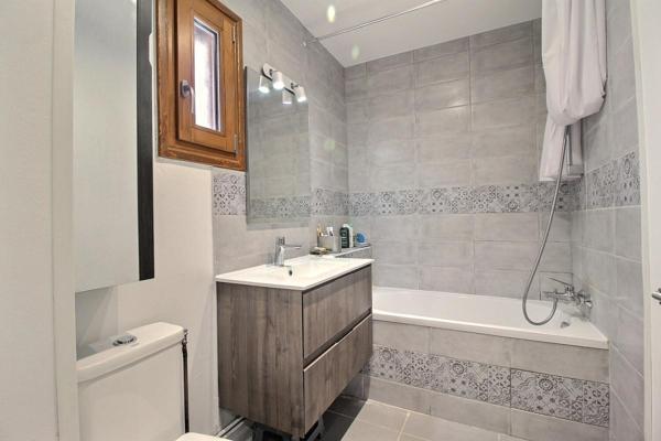 Maison Saint-Jean-d'Arvey 5 pièces 102 m2