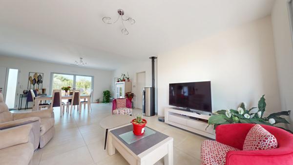 Rare à la vente – Maison neuve de plain-pied RE 2020 avec verger et prestations haut de gamme