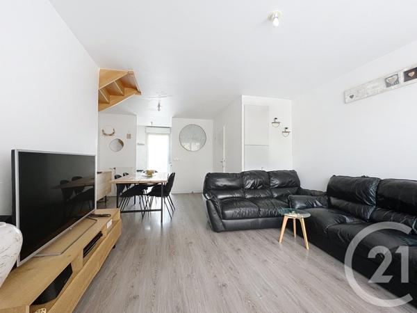 Appartement F4 à vendre  4 pièces - 72 m2 BRETIGNY SUR ORGE - 91