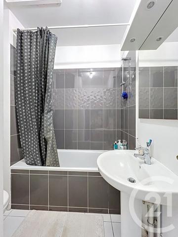 Appartement F4 à vendre  4 pièces - 72 m2 BRETIGNY SUR ORGE - 91