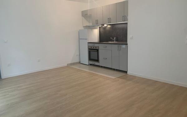 Appartement à vendre    2 pièces • 45,22 m2 Asnières-sur-Seine