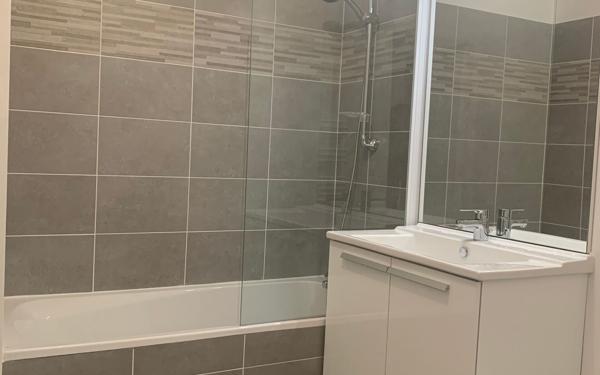 Appartement à vendre    2 pièces • 45,22 m2 Asnières-sur-Seine