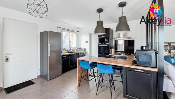 Vougy (42720) À VENDRE - VOUGY - MAISON PLAIN-PIED AVEC 3 CHAMBRES ET TERRAIN