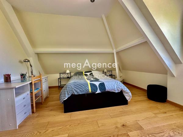 Maison à Champigny, 89340 - 7 pièces 202m²