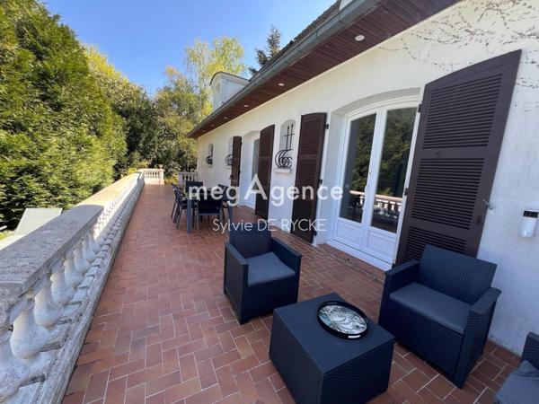 Maison à Champigny, 89340 - 7 pièces 202m²