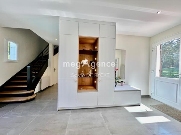 Maison à Champigny, 89340 - 7 pièces 202m²