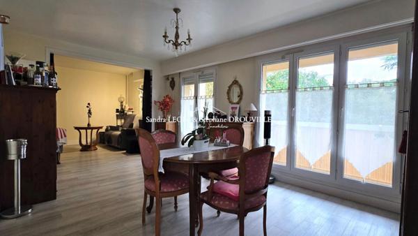 CHARTRES - MAGNIFIQUE APPARTEMENT de 93 m2, 5 PIECES