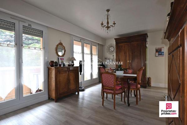 CHARTRES - MAGNIFIQUE APPARTEMENT de 93 m2, 5 PIECES