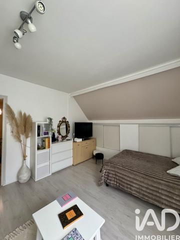 Maison à vendre 8 pièces 167 m² Monts