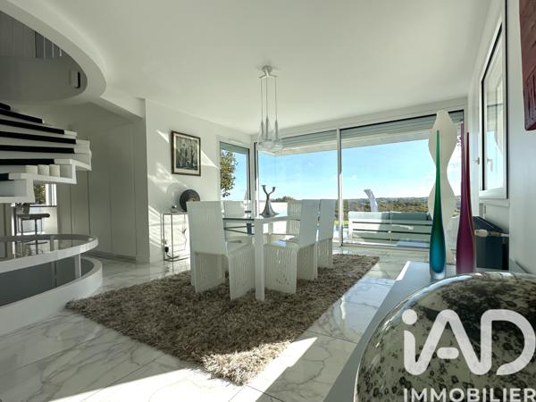 Maison à vendre 5 pièces 208 m² Saint-Loubouer