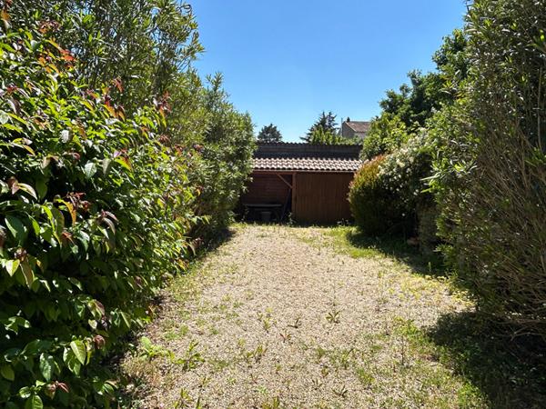 Maison - 8 pièces - 150 m²