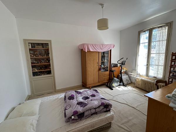 Maison - 8 pièces - 150 m²