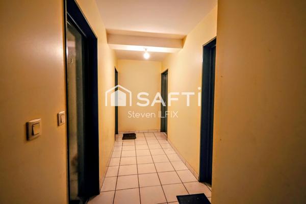 Immeuble de rapport, 8 appartements et 1 local commercial