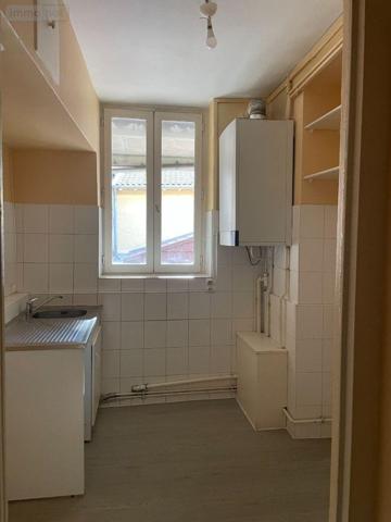 Appartement à louer à Mâcon en Saône-et-Loire (71000), ref : 13779/976