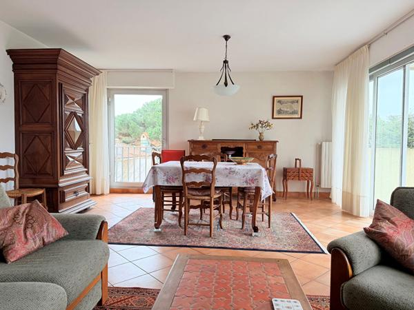 APPARTEMENT  3 CHAMBRES