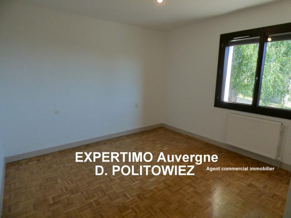 Saint-Éloy-les-Mines (63700) Maison 113 m2 à St Eloy les Mines.