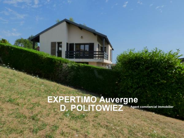 Saint-Éloy-les-Mines (63700) Maison 113 m2 à St Eloy les Mines.