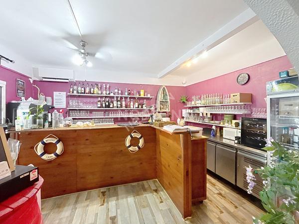 LE GRAU DU ROI - FONDS DE COMMERCE restaurant + GRAND LOGEMENT DE 110 M² - SECTEUR VILLE