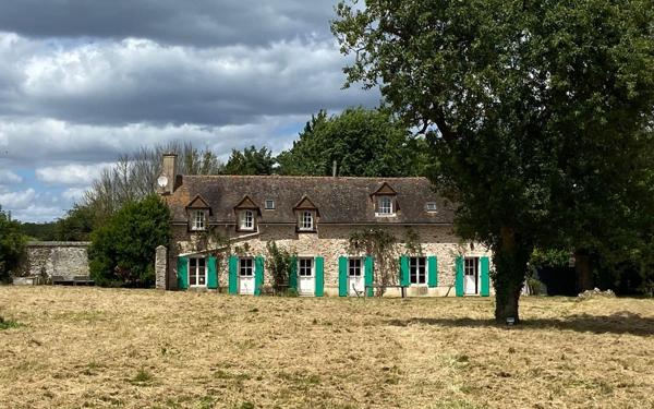 Maison à vendre    6 pièces •  Gazeran