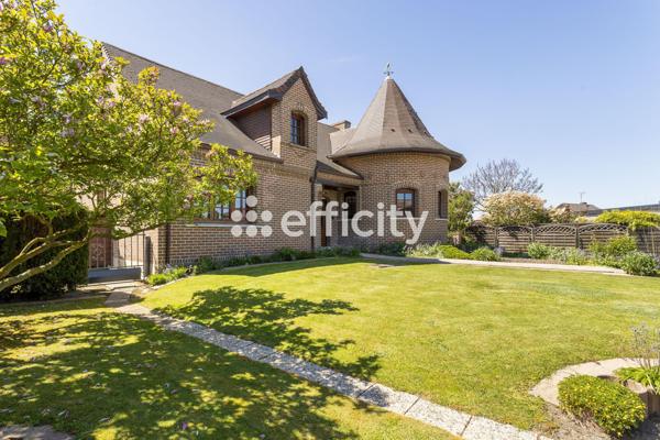 Maison 7 pièces - 226 m²