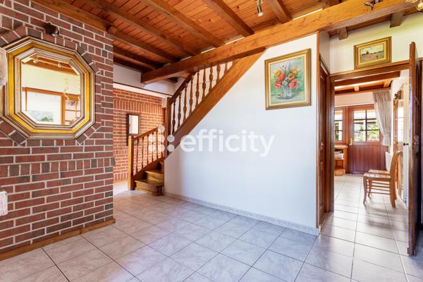 Maison 7 pièces - 226 m²