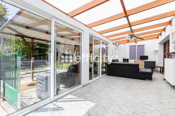 Maison 7 pièces - 226 m²