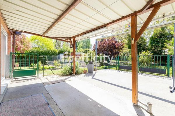 Maison 7 pièces - 226 m²