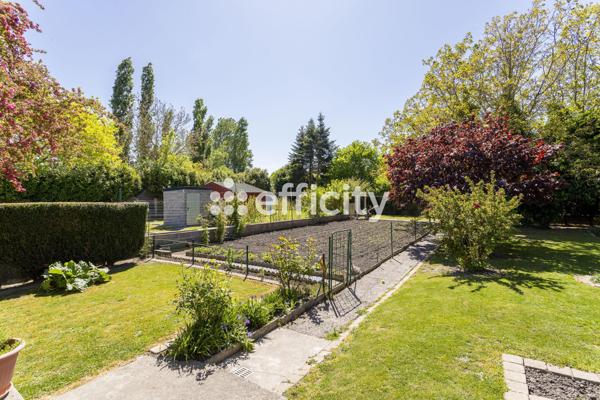Maison 7 pièces - 226 m²