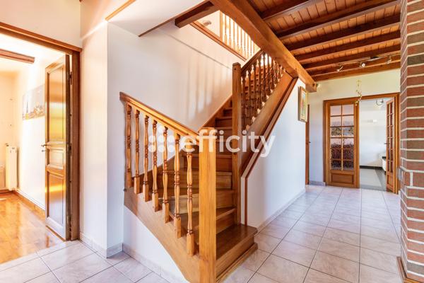 Maison 7 pièces - 226 m²