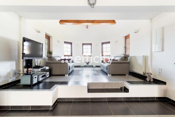 Maison 7 pièces - 226 m²