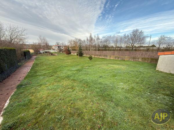 Vente maison Sevremoine : 312 000 € - AJP Immobilier Saint-Macaire-en-Mauges