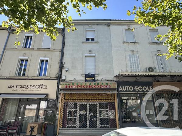 Maison à vendre  4 pièces - 120,26 m 2   CHATEAURENARD  - 13