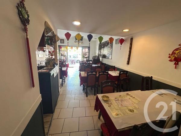 Maison à vendre  4 pièces - 120,26 m 2   CHATEAURENARD  - 13