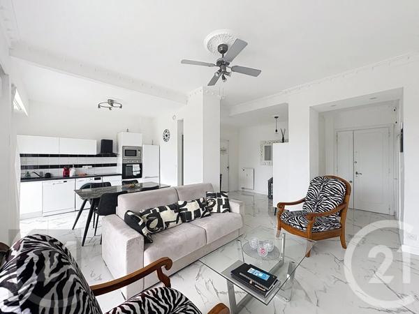 Appartement T2 à vendre  2 pièces - 60,32 m 2   LE CANNET  - 06