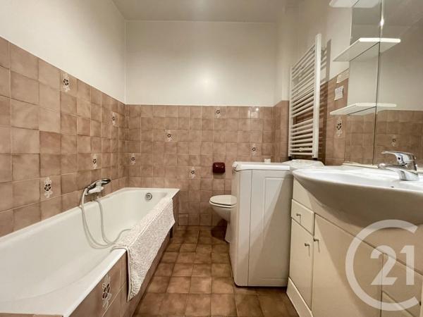 Appartement F1 à vendre  1 pièce - 30,05 m 2   ST LAURENT DU VAR  - 06