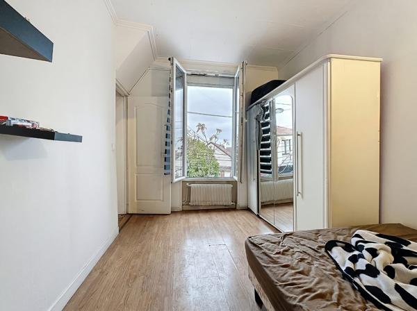 Maison avec dépendance St-Denis Mutualité