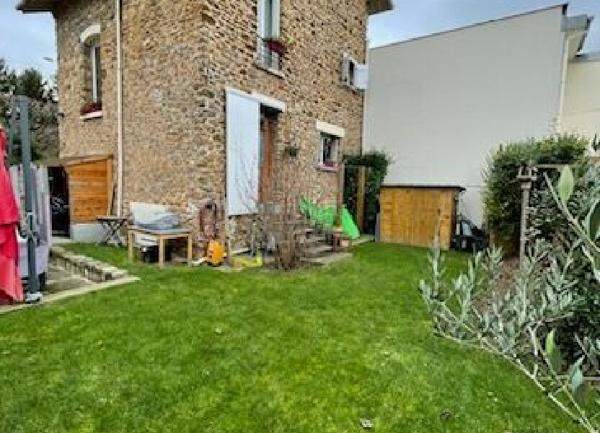 Maison à vendre    4 pièces • 109,34 m2 Créteil