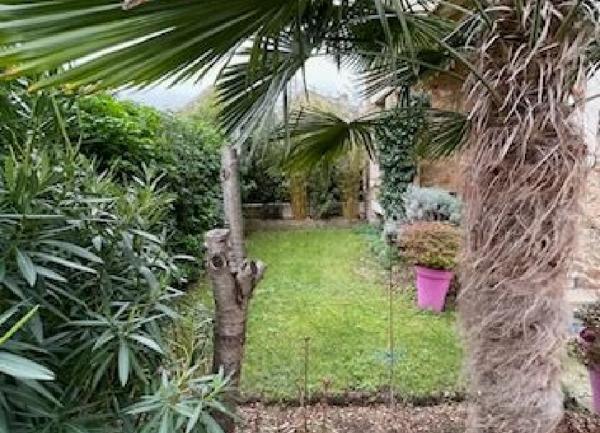 Maison à vendre    4 pièces • 109,34 m2 Créteil