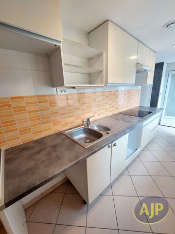 Maison à louer Nantes : 3 pièces, 50m² avec 2 chambre(s) à 970€ - AJP Immobilier Nantes Rond-Point de Rennes