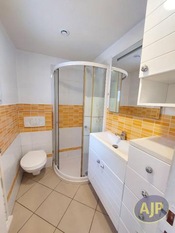 Maison à louer Nantes : 3 pièces, 50m² avec 2 chambre(s) à 970€ - AJP Immobilier Nantes Rond-Point de Rennes