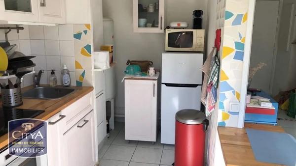 Appartement à louer 2 pièces 50.4m² Lille (59000)