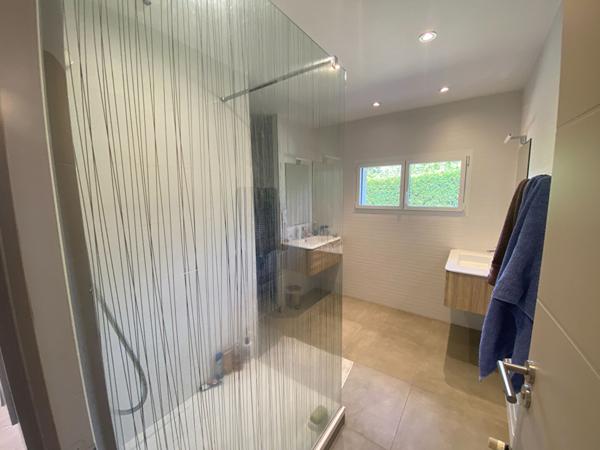 Maison à vendre à Dinan centre - 5 pièces, 3 chambres, jardin quartier calme Dinan