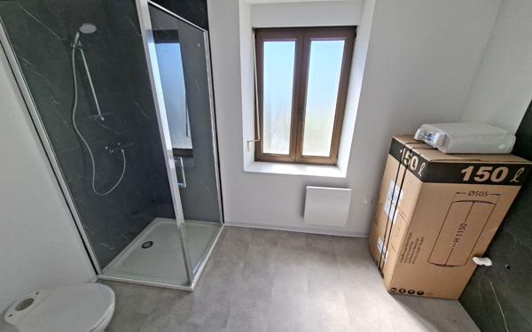 Appartement à vendre    2 pièces • 44 m2 Mont-Bonvillers