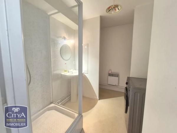 Appartement à louer 2 pièces 33m² Saint-Pol-sur-Ternoise (62130)