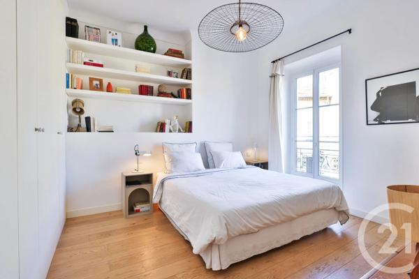 Appartement F4 à vendre  4 pièces - 130 m 2   NICE  - 06