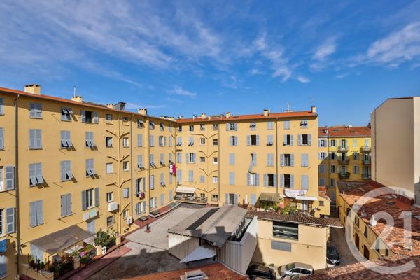 Appartement F4 à vendre  4 pièces - 130 m 2   NICE  - 06