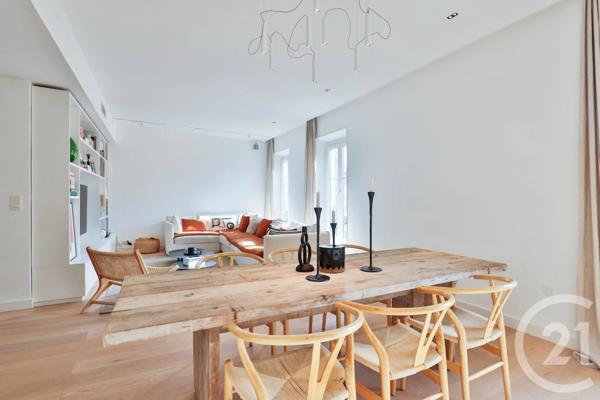 Appartement F4 à vendre  4 pièces - 130 m 2   NICE  - 06